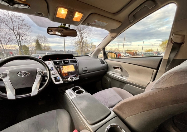 Toyota Prius+ cena 58900 przebieg: 151000, rok produkcji 2012 z Biała małe 172